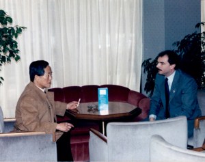 thumb_Talking with Gen Choi_1024